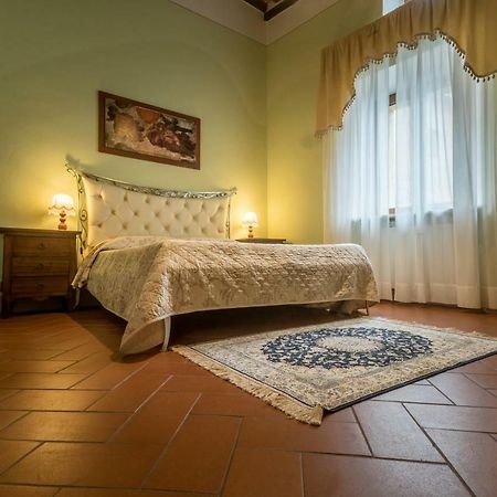 Luxury Apartment Piazza Grande Montepulciano Luaran gambar