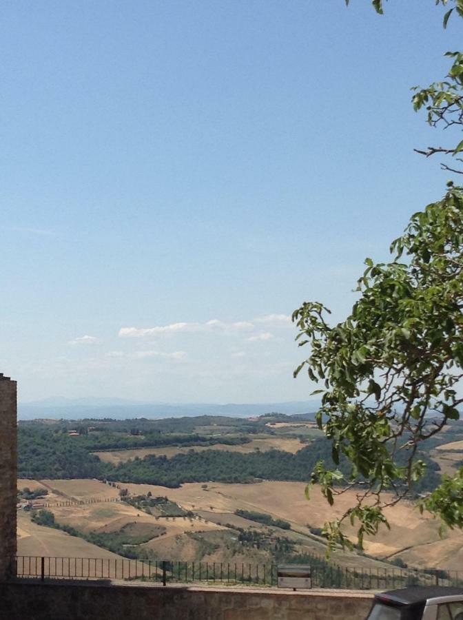 Luxury Apartment Piazza Grande Montepulciano Luaran gambar