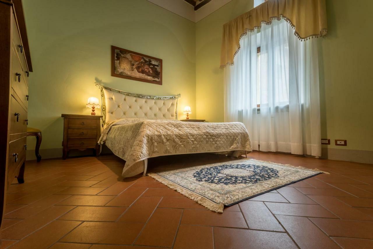 Luxury Apartment Piazza Grande Montepulciano Luaran gambar